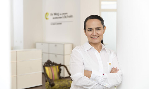 Zahnärztin Dr. Eleni Caramali